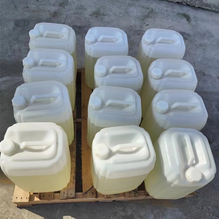N-methylpyrrolidone packaging